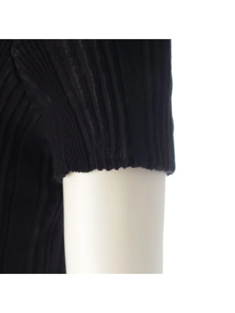 Chanel Coco Beach CC Logo Rib T-Shirt Black 42
